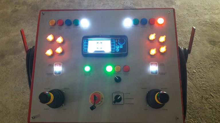Pupitre de commande électrohydraulique Pupitre de commande électrohydraulique
