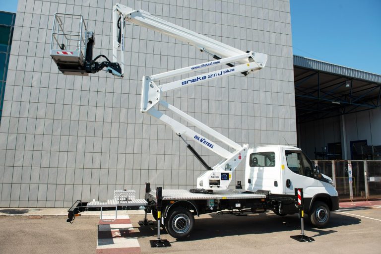 Snake 2111 J Plus sur Iveco Snake 2111 J Plus sur Iveco